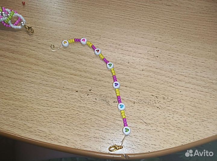Браслеты из бисера