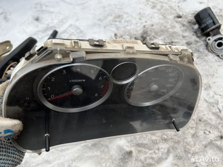 Щиток приборов Suzuki Liana 01-07 механика