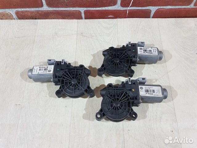 Моторчик стеклоподъемника Volkswagen polo 2013