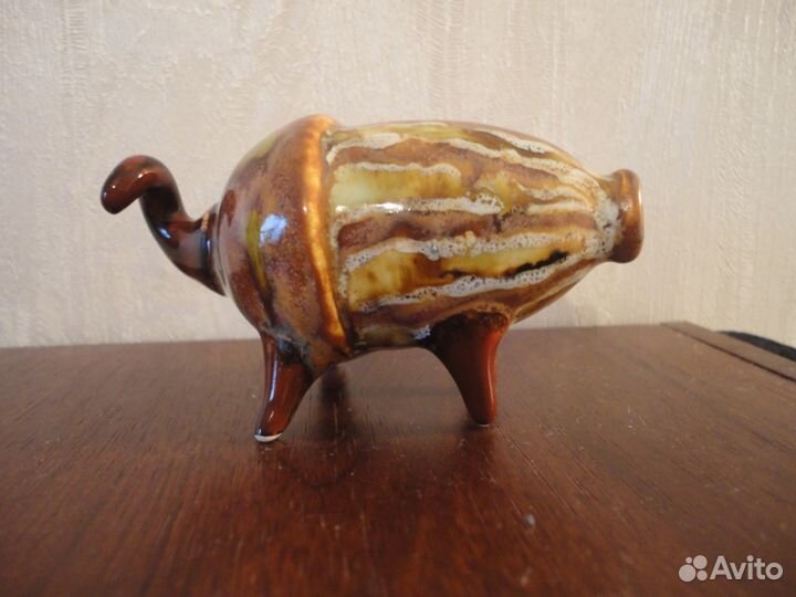 Статуэтки Свиньи и быка керамика ручная работа