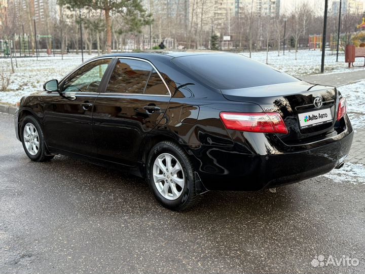 Toyota Camry 2.4 AT, 2011, 240 000 км