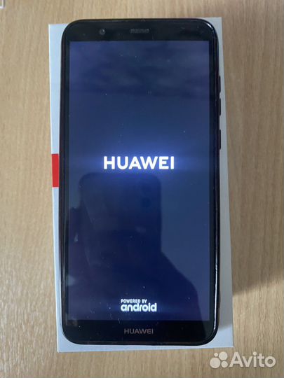 Смартфон Huawei P Smart 2018