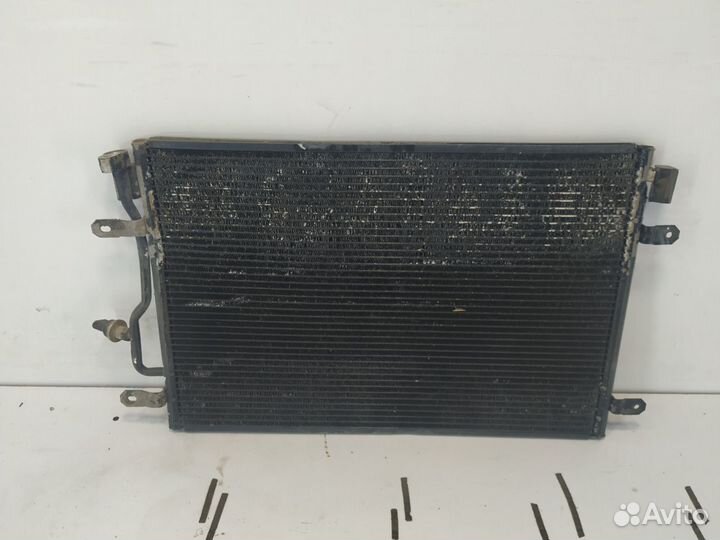 Audi A4 B6 B7 Радиатор кондиционера 8E0260401A