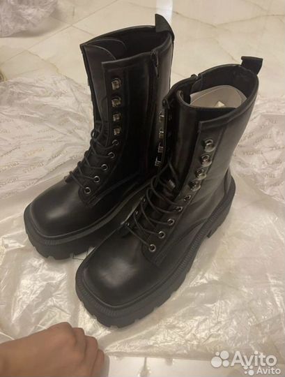 Ботинки женские