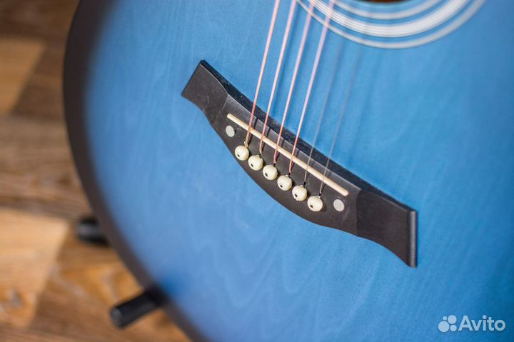 Акустическая гитара Belucci + Аксессуары