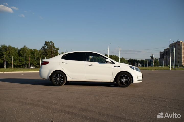 Kia Rio 2014 автомат