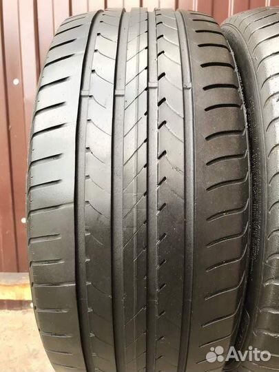 Goodyear EfficientGrip 215/40 R17