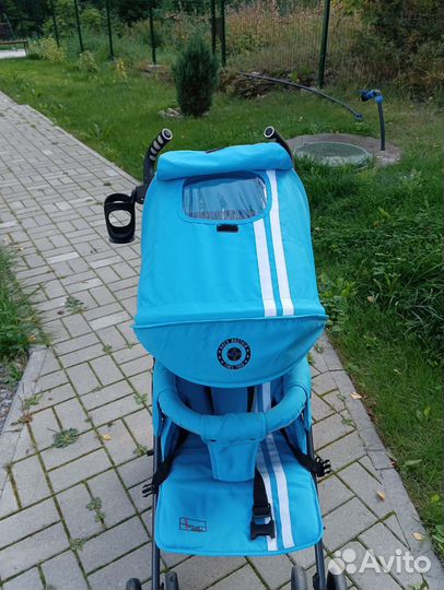 Прогулочная коляска трость