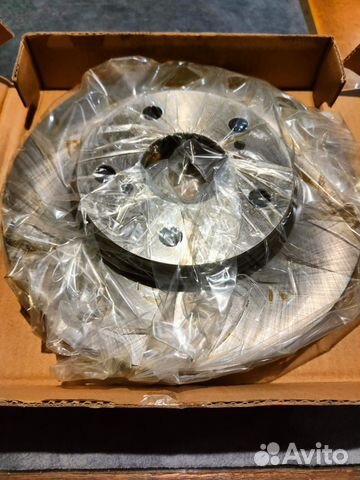 Тормозной диск передний RAV4 комплект