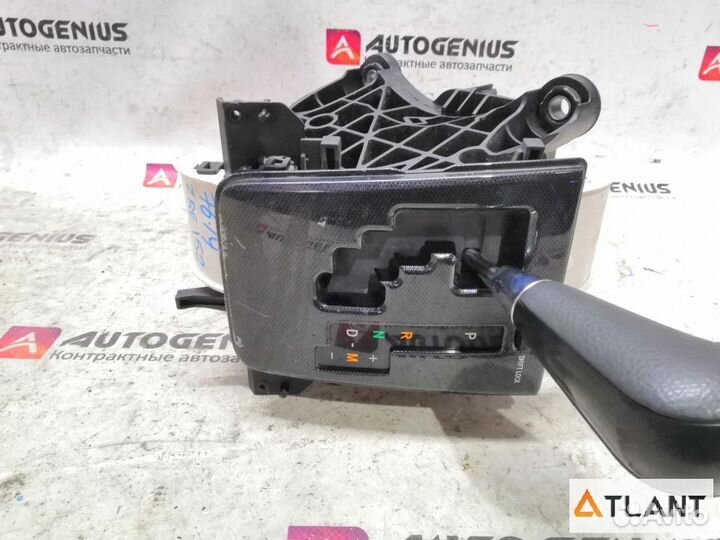 Селектор АКПП toyota corolla rumion