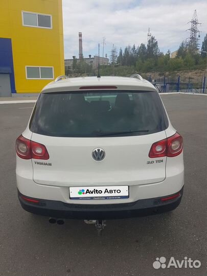 Volkswagen Tiguan 2.0 AT, 2010, 250 000 км