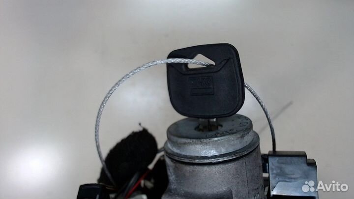 Замок зажигания Pontiac Vibe 2, 2010