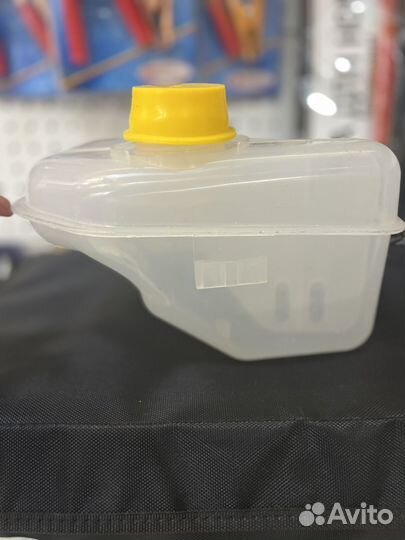 Бачок радиатора Ford Focus