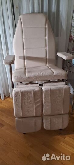 Педикюрное кресло