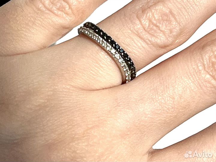 Серебряное кольцо с фианитами