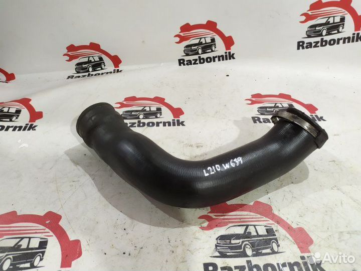 Патрубок интеркулера правый Mercedes Vito W639