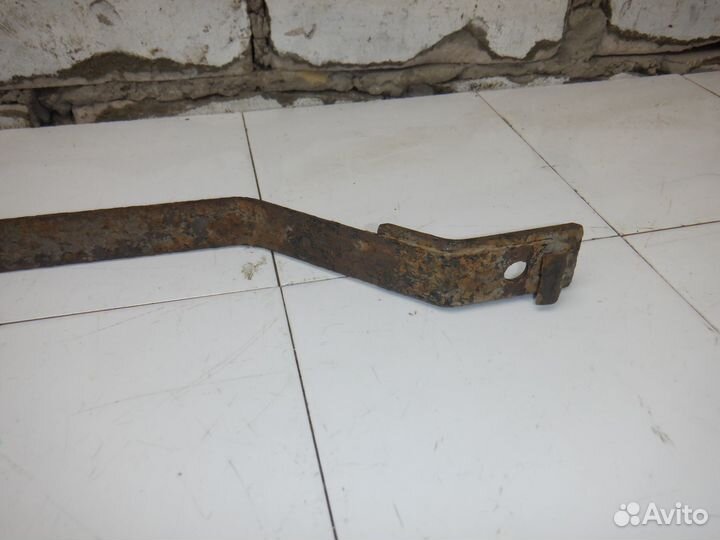 Лента крепления бензобака Mitsubishi Space Star