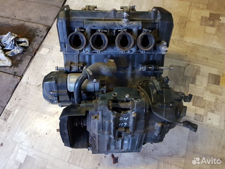 Kawasaki z750 2007 двигатель мотор