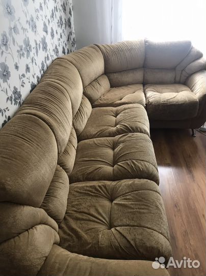 Угловой диван