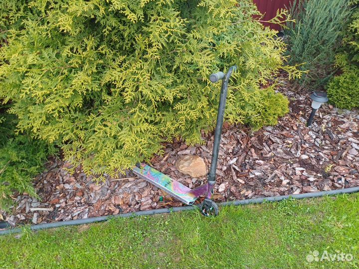 Трюковой самокат парк