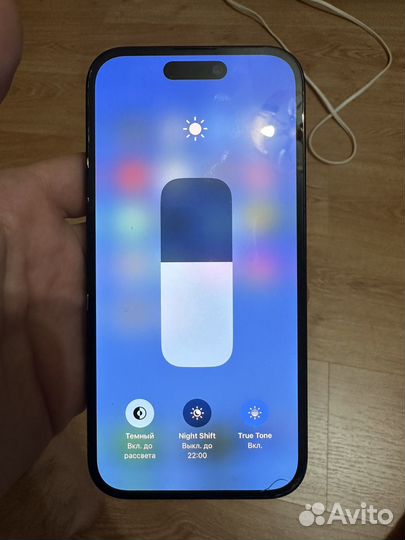 Дисплей на iPhone 14 pro