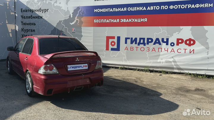 Накладка декоративная торпедо центральная Mitsubishi Lancer 9 (CS) MN177707HA