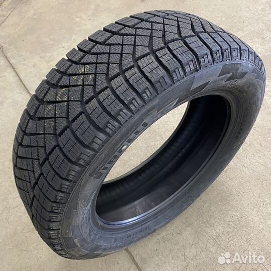 Pirelli Ice Zero FR 235/55 R19 105H