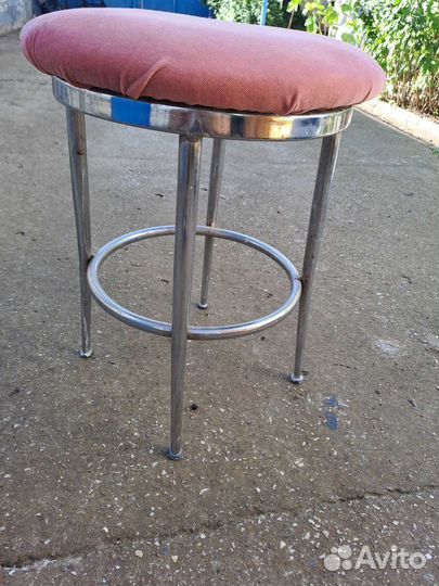Барный стул