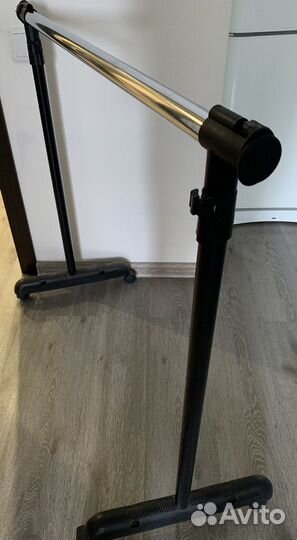 Раздвижная вешалка