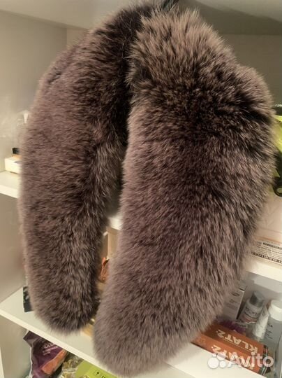Меховой воротник новый