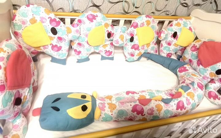 Бортики, подушки игрушки в кроватку