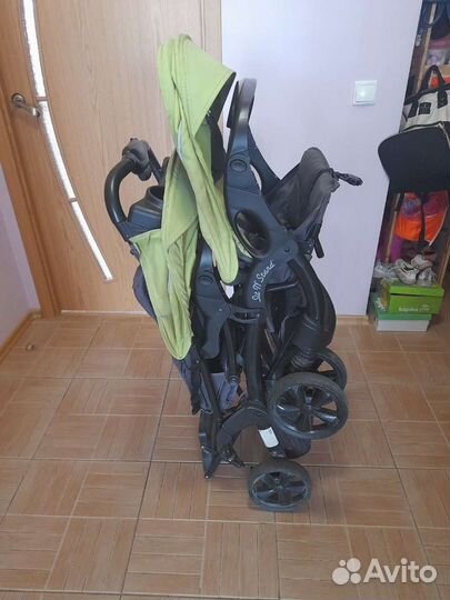 Прогулочная коляска