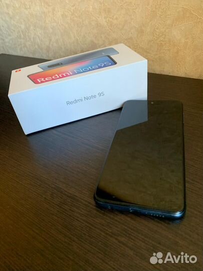 Xiaomi Redmi Note 9S, 4/64 ГБ