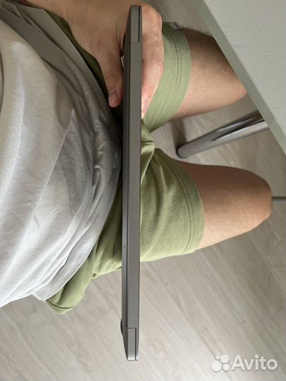 Macbook air 13 2020 m1