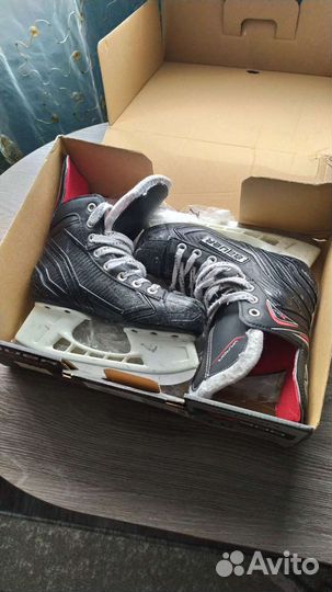 Хоккейные коньки bauer подростковые