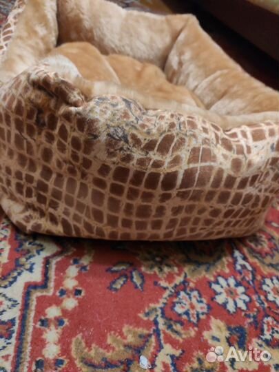 Лежанка-диван для кошек