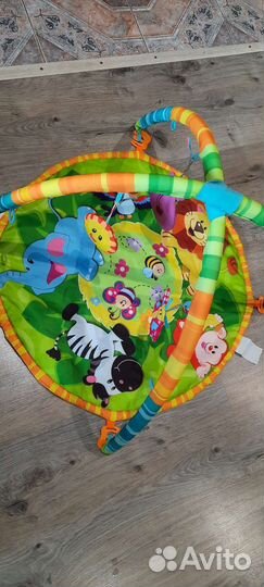 Развивающий коврик