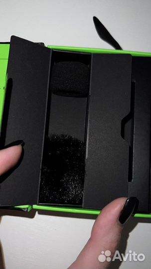 Петличный микрофон Razer беспроводной