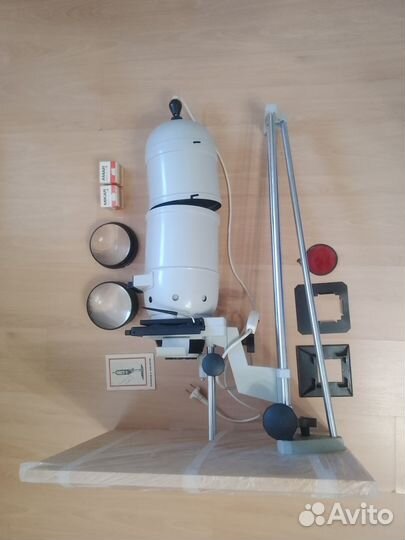 Фотоувеличитель Крокус-4 SL круглый белый