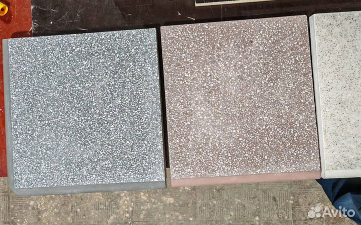 Ступени Терраццо с мраморной крошкой