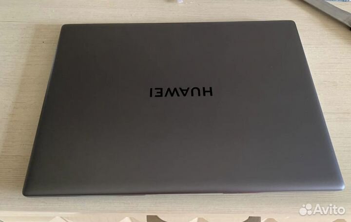 Huawei matebook X pro 2021 (сенсорный эеран)