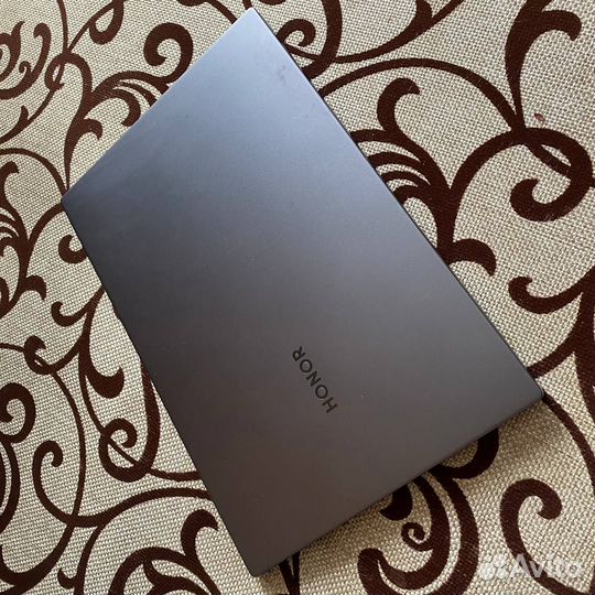 Honor magic book x14