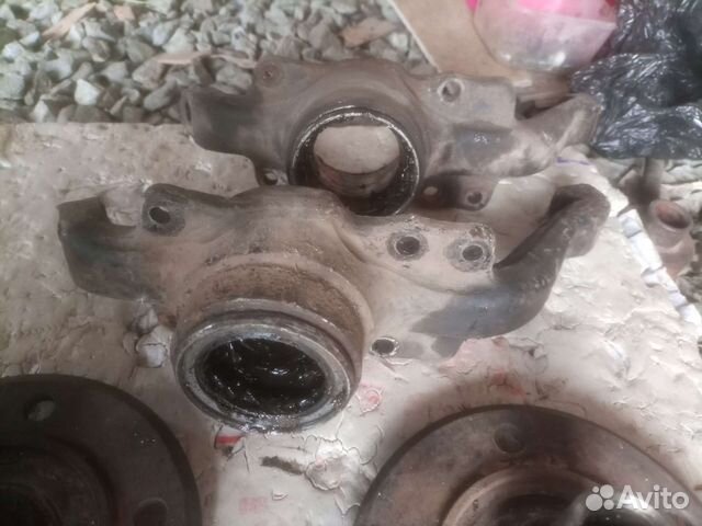 Поворотные кулаки со ступицами нива шевроле