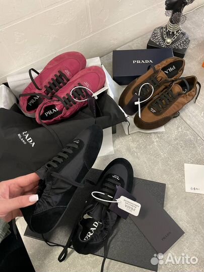 Кроссовки женские Prada Collapse Re