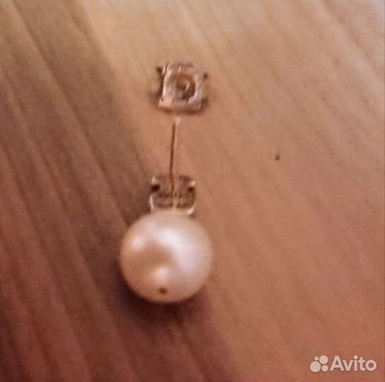 Серебряные серьги пусеты с жемчугом