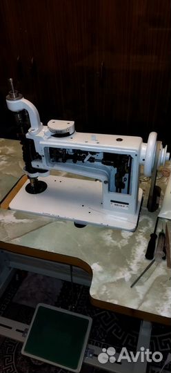 Ручная вышивальная машинка