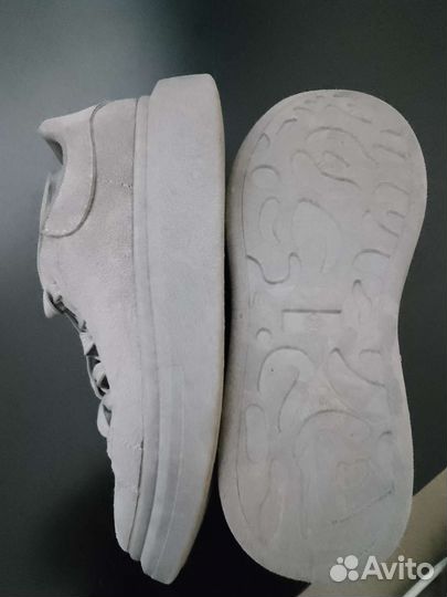 Кроссовки женские 38 размер