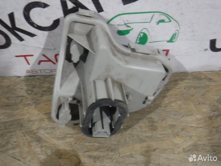 Плата левого фонаря VW Polo (2010-2015)