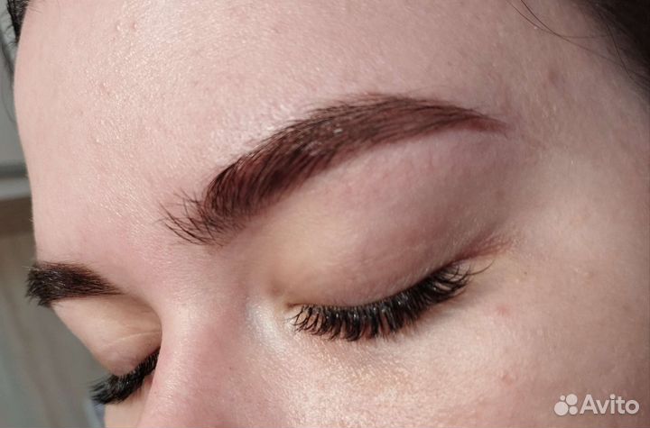 Мастер бровист