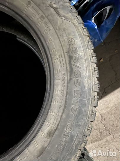 Nokian Tyres Hakkapeliitta 5 235/65 R17